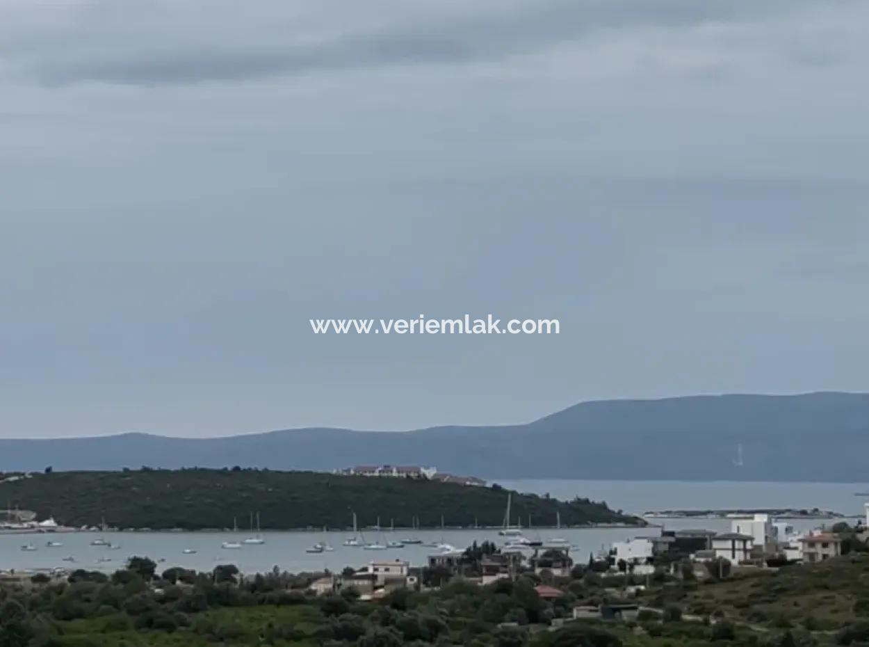 Seferihisar Sığacık'ta, Girlen Mevkii'nde Satılık Villa