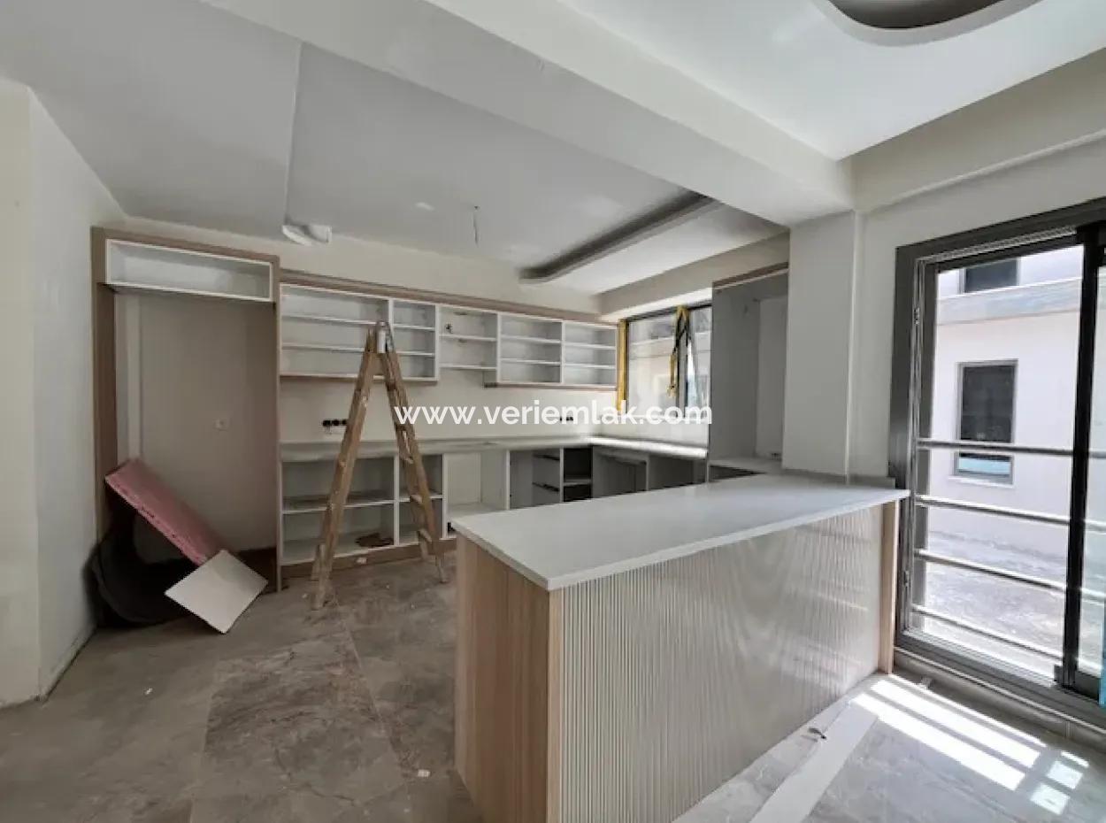 Seferihisar Megavizyon'da 4+1 Sıfır Villa