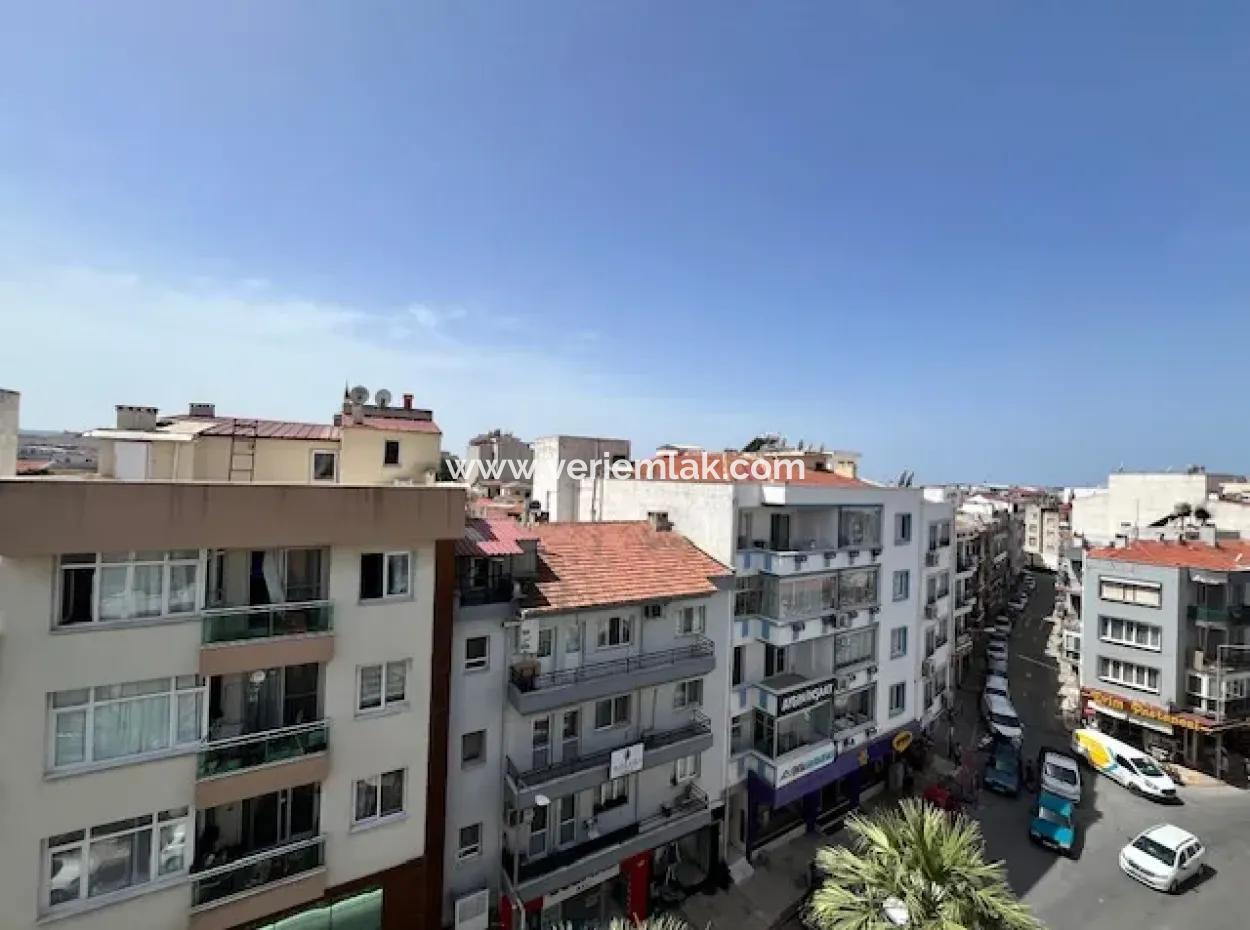 Seferihisar Merkez'de 4+1, Ebeveyn Banyolu, Teraslı, Akıllı Ev