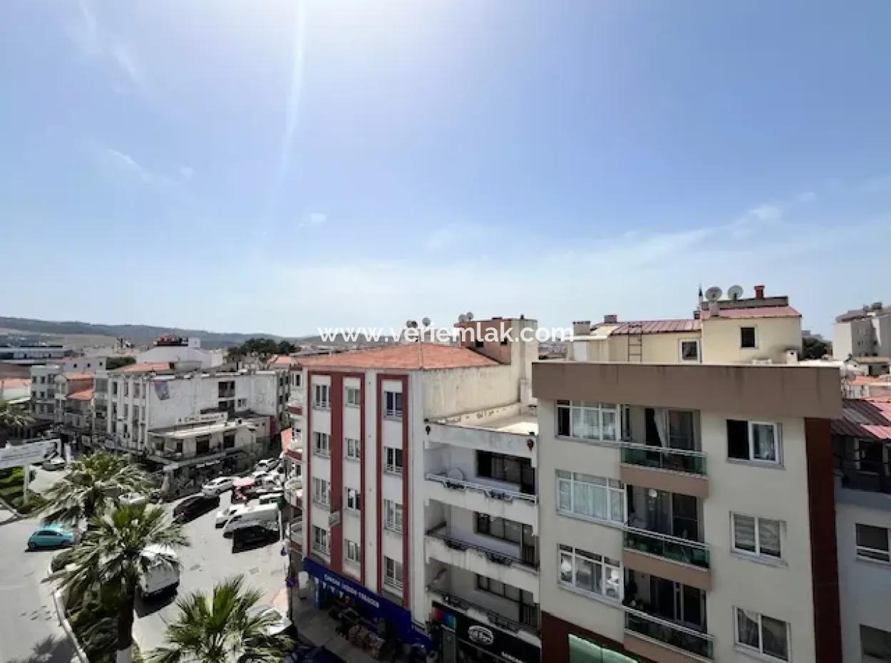 Seferihisar Merkez'de 4+1, Ebeveyn Banyolu, Teraslı, Akıllı Ev