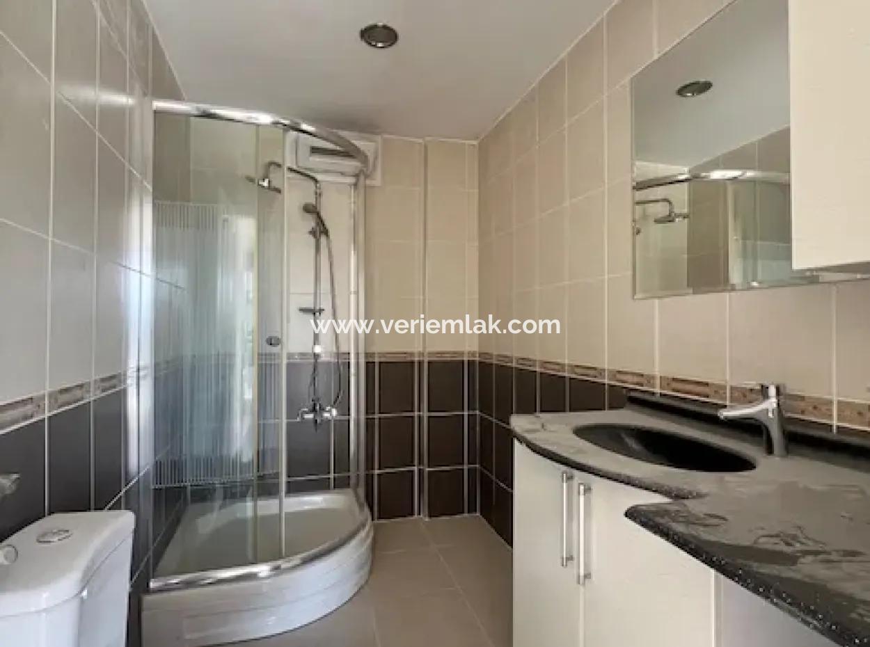 Seferihisar Adliyesi Yakınında,Köşe Konumlu,Dubleks, 280M2, Kapalı Mutfaklı Satılık Daire