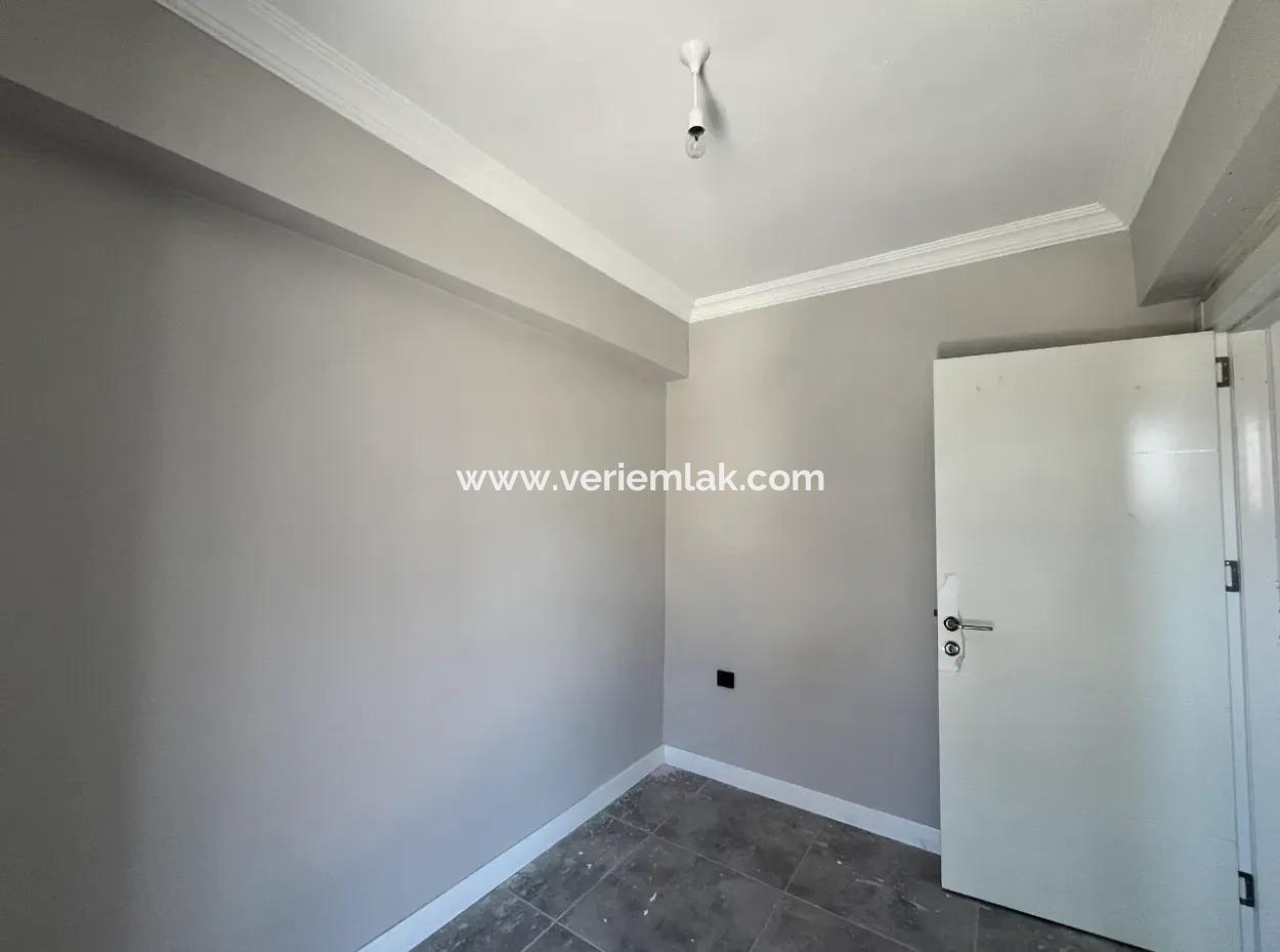 Seferihisar Düzce'de Villalar Bölgesinde 3+2 Sıfır Villa