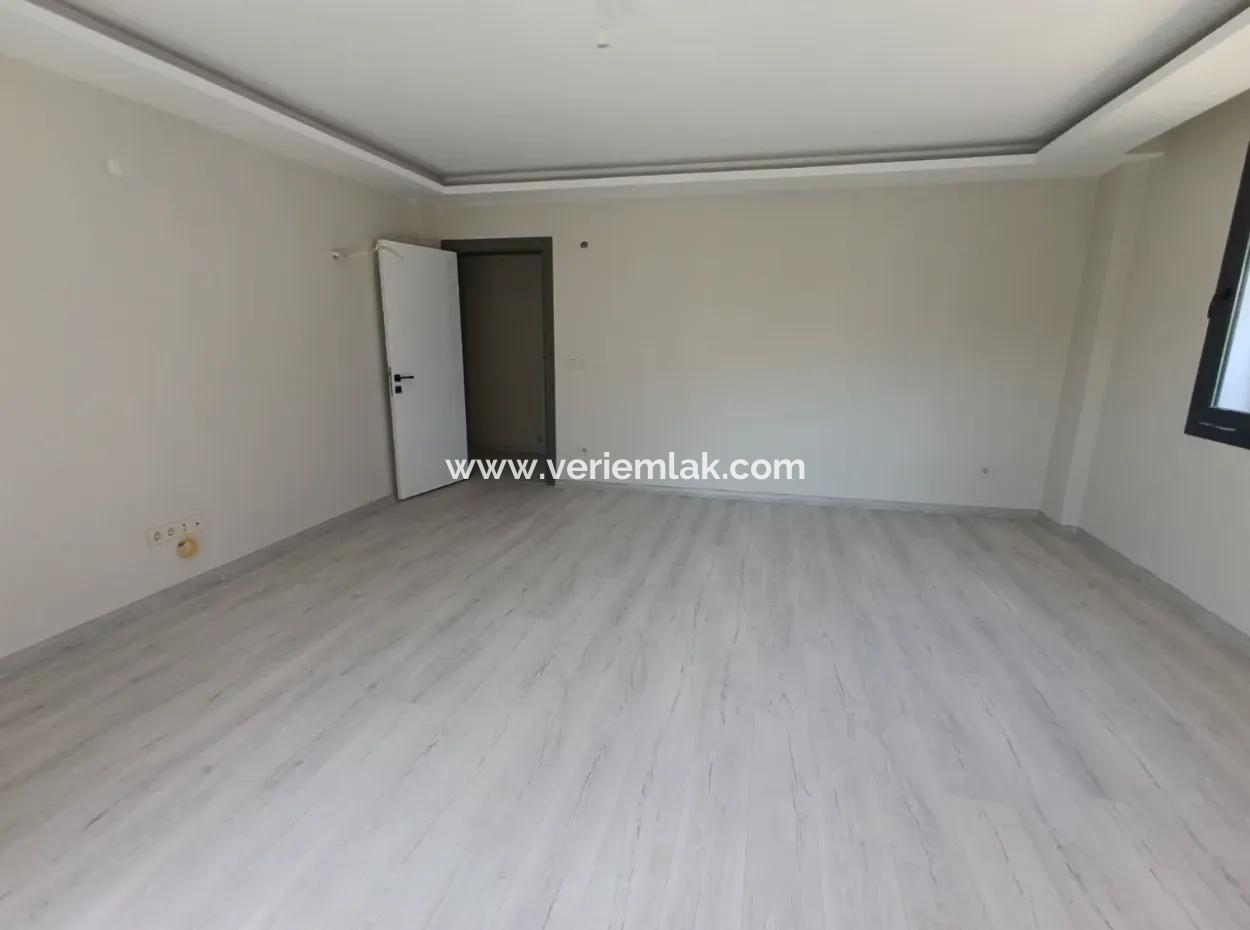 Gözsüzler'de Yatırım Fırsatı: Modern Ve Ferah Daire !