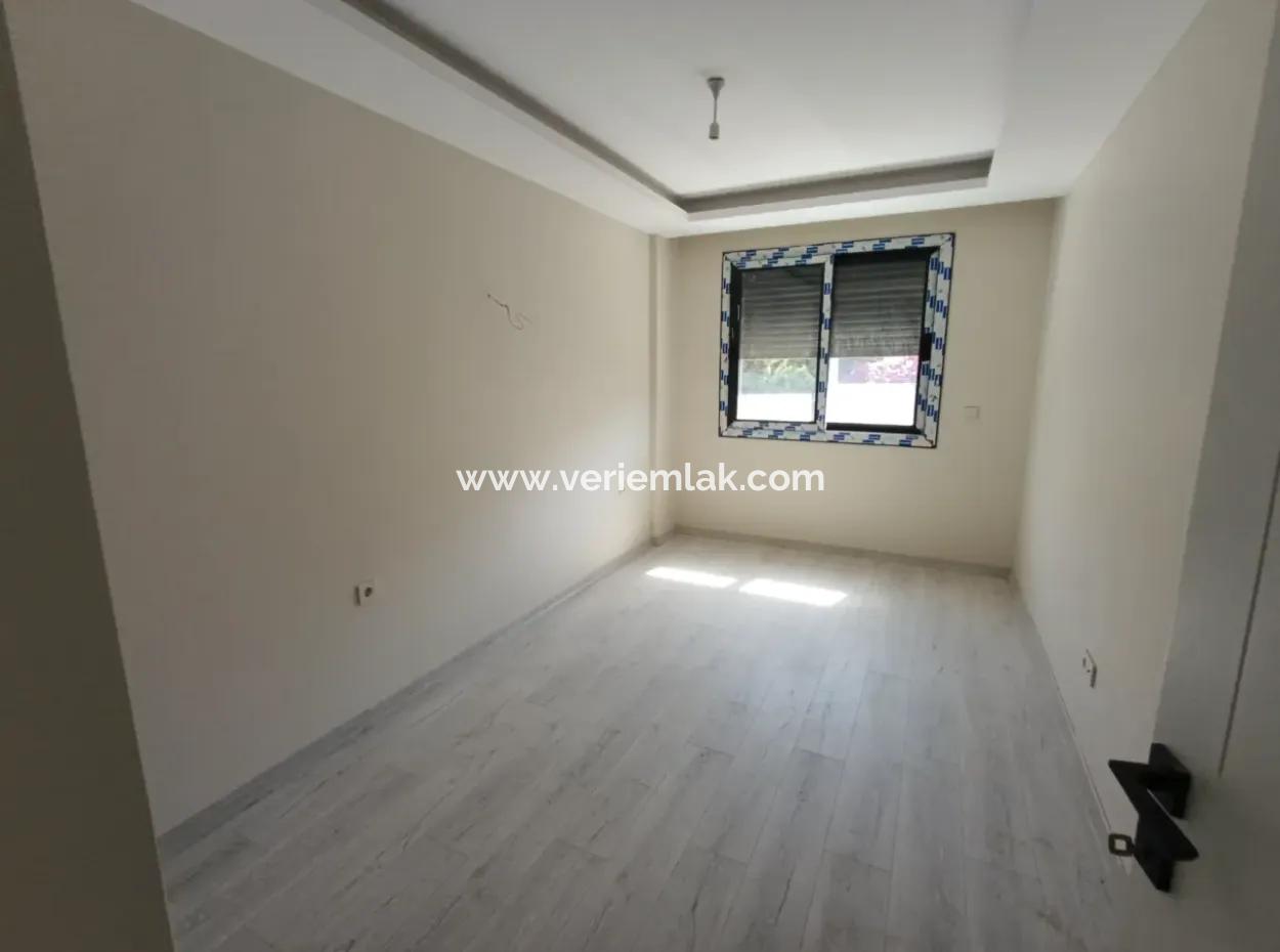 Gözsüzler'de Yatırım Fırsatı: Modern Ve Ferah 2+1 Daire!