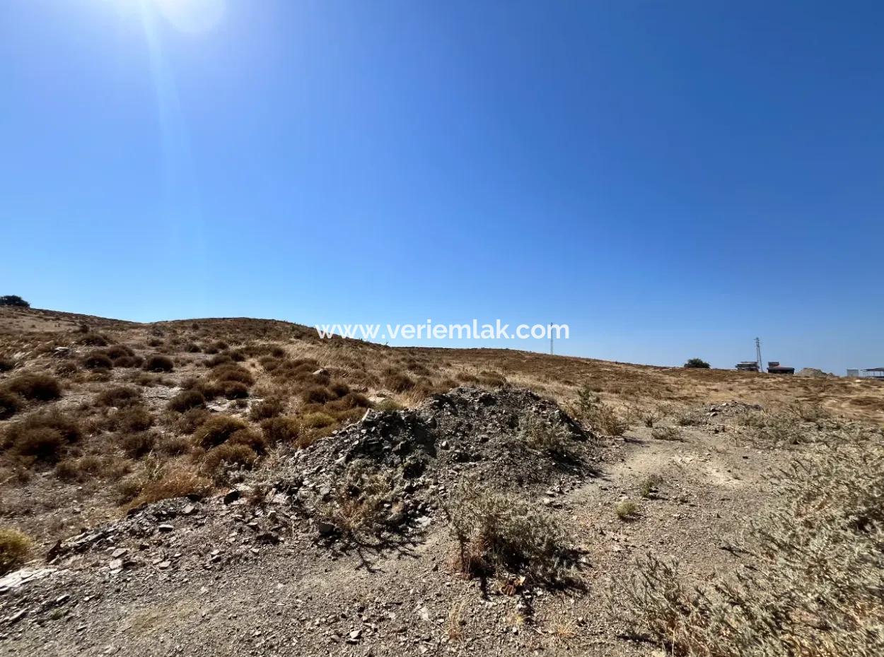 Bahçeşehir'e Komşu Villa İmarlı Arsa