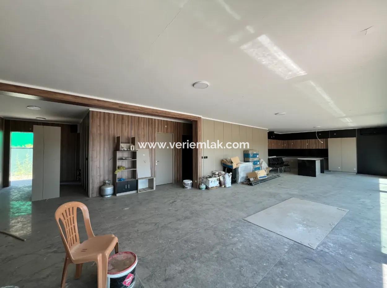 Beyler Köyü Yolunda Eşsiz Malikane: Vadi Ve Baraj Manzaralı 2400M² Arsa