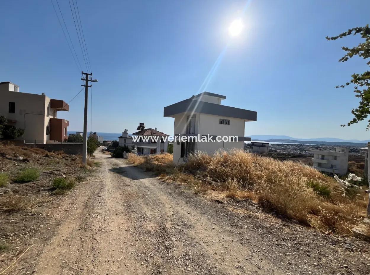 Eşsiz Deniz Manzaralı Arsa - Tripleks Villa Projesine Hazır!