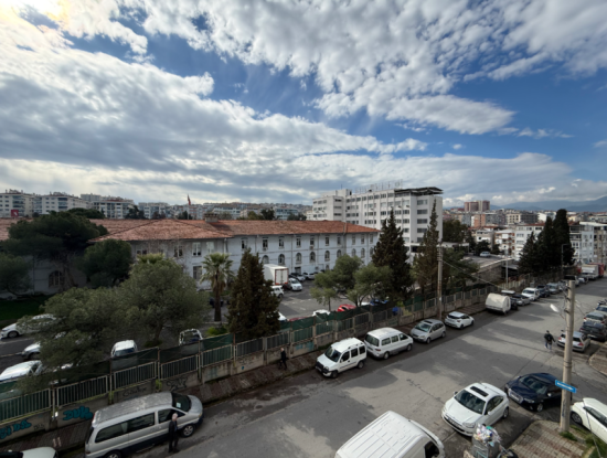 Hatay Askeri Hastane Karşısında Full Tadilatlı Ara Kat