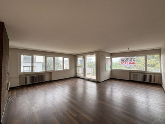 Alsancak Libasın Sokağında 3+1 5.Kat Önü Açık,Köşe Kiralık Lüks Daire