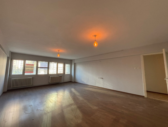 Alsancak Trt Binası Yakını 3+1 140M2 Doğalgazlı Kiralık Daire