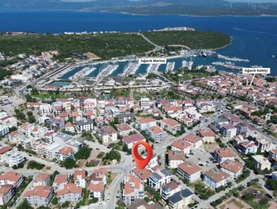 Sığacık'ın Kalbinde, Marina Ve Kale'ye Yürüme Mesafesinde 2+1 Kiralık Daire!