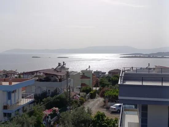 Seferihisar Elmastaş'ta 3+1, 160M2 Denize 450M2, Köşe Parsel Villa