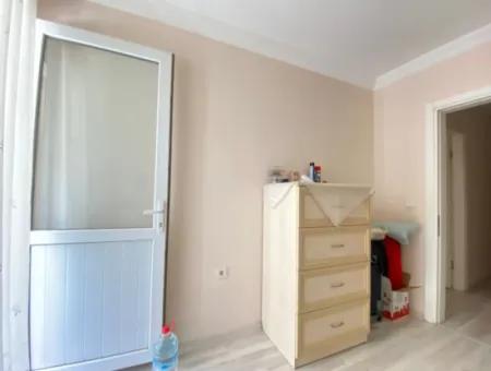 Seferihisar Çarşı Merkezinde, Doğalgazlı Asansörlü Satılık 3+1 Daire