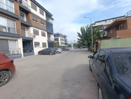 Seferihisar Hıdırlık Mahallesi'nde Yatırımlık Villa Arsası