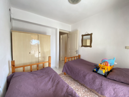 Seferihisar Doğanbey Doğa Sitesinde Yaşama Hazır Satılık 4+1 Villa