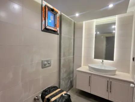 Seferihisar’da Müstakil Havuzlu, 5+2 Geniş Kullanımlı Kiralık Villa