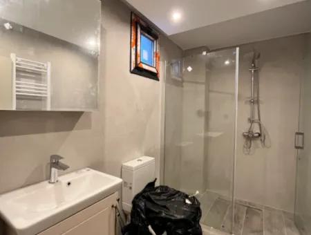 Seferihisar’da Müstakil Havuzlu, 5+2 Geniş Kullanımlı Kiralık Villa