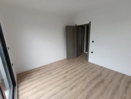 Akarca'da Denize 70 Adım Mesafede 4+1 Köşe Parsel Sıfır Villa