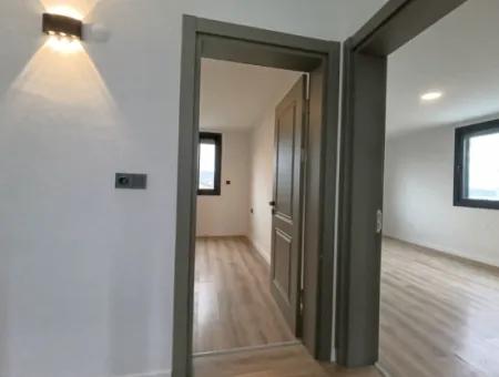 Akarca'da Denize 70 Adım Mesafede 4+1 Köşe Parsel Sıfır Villa