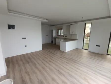Akarca'da Denize 70 Adım Mesafede 4+1 Köşe Parsel Sıfır Villa