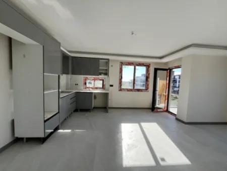 Seferihisar Çolakibrahimbey Mahallesi’nde Lüks Ve Modern 1+1 Daireler!