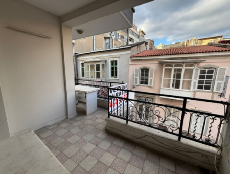 Alsancak Kıbrıs Şehitleri Yakını 3+1 125M2  1.Kat Kiralık Büro/Ofis /Işyeri