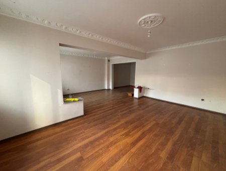 Alsancak Kıbrıs Şehitleri Yakını 3+1 125M2  1.Kat Kiralık Büro/Ofis /Işyeri