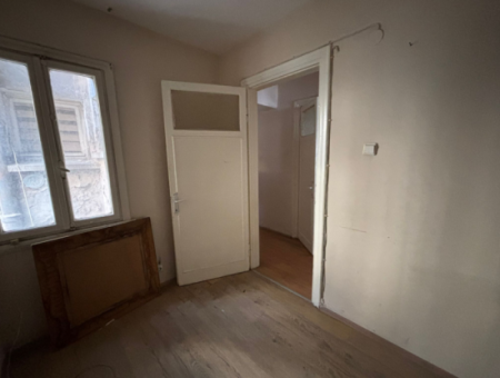 Alsancak Kıbrıs Şehitleri Yakını 3+1 125M2  1.Kat Kiralık Büro/Ofis /Işyeri