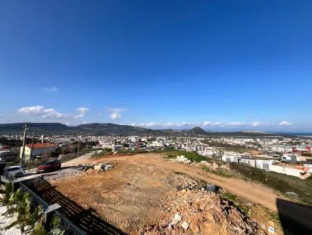 Güzelbahçe Mustafakemal Paşa Mahallesi'nde Panoramik Deniz Manzaralı Emsalsiz Arsa!