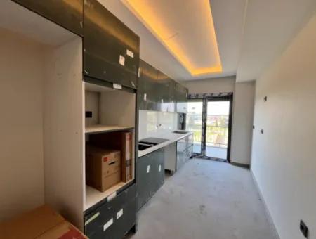 Seferihisar Çolakibrahimbey’de 120 M² Geniş 2+1 Satılık Daire
