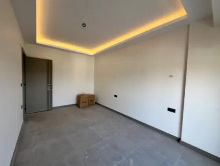 Seferihisar Çolakibrahimbey’de 120 M² Geniş 2+1 Satılık Daire
