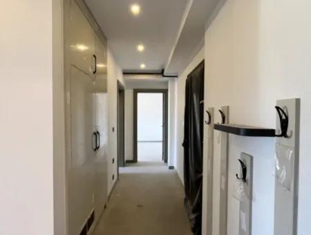 Seferihisar Çolakibrahimbey’de 120 M² Geniş 2+1 Satılık Daire