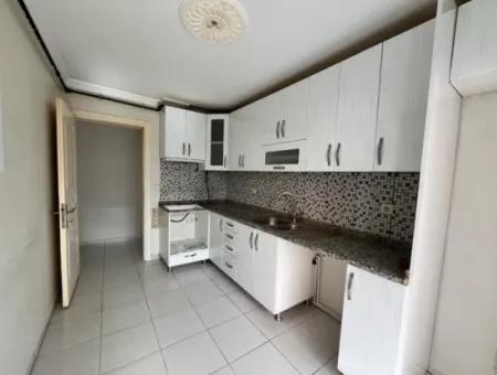Seferihisar Camikebir Mahallesi’nde, Gözsüzler Bölgesinde, Havuzlu Site İçerisinde 3+1 Satılık Daire