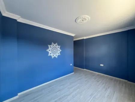 Seferihisar Camikebir Mahallesi’nde, Gözsüzler Bölgesinde, Havuzlu Site İçerisinde 3+1 Satılık Daire