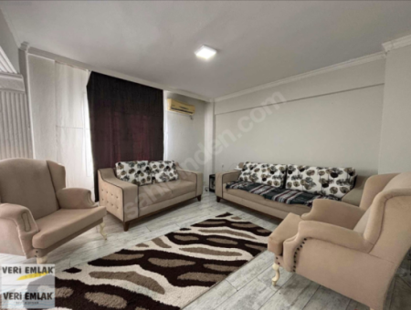 Alsancak   Zeynel Ergin Sokak   2+1 70M2 Tadilatlı Uygun Fiyatlı Satılık Daire!