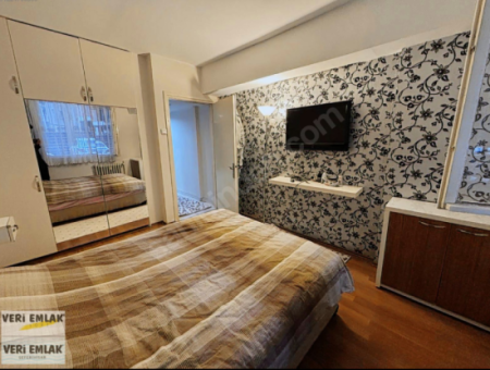 Alsancak   Talatpaşa Yakını    Mahmut Esatta   1.5+1 65M2   Tadilatlı,Masrafsız Yüksek Girişli Satılık Daire!
