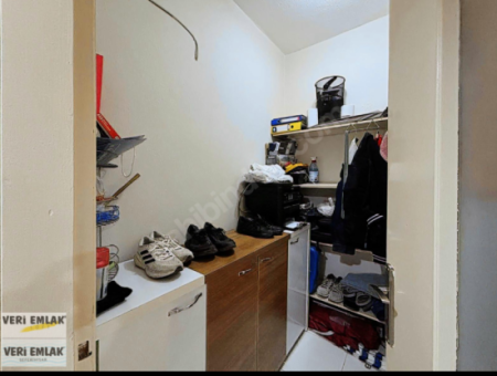 Alsancak   Talatpaşa Yakını    Mahmut Esatta   1.5+1 65M2   Tadilatlı,Masrafsız Yüksek Girişli Satılık Daire!
