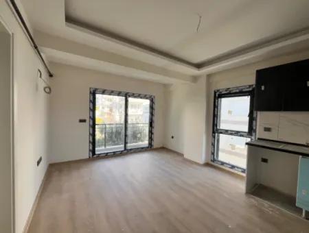 Seferihisar Camiikebir Mahallesi'nde Sıfır Daire Fırsatı