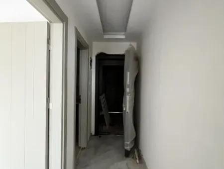 Seferihisar Merkez’de Konforlu Ve Modern 1+1 Daire