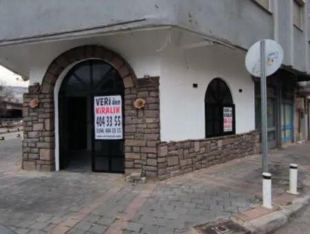 Alsancak Gazi Hastanesi Yakını Üç Cepheli Köşe Masrafsız Dükkan