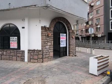 Alsancak Gazi Hastanesi Yakını Üç Cepheli Köşe Masrafsız Dükkan