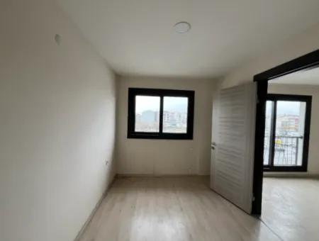 Veri'den Belediye Karşısı 2+1,Teraslı Çift Banyolu,Sıfır Daire!