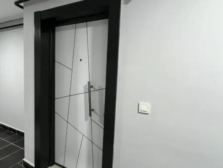 Veri'den Belediye Karşısı 2+1,Teraslı Çift Banyolu,Sıfır Daire!
