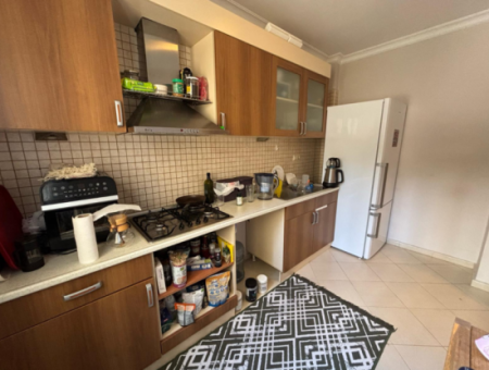 Karşıyaka   Yüksek Vadi Evleri   1+1 65M2 Satılık Daire!
