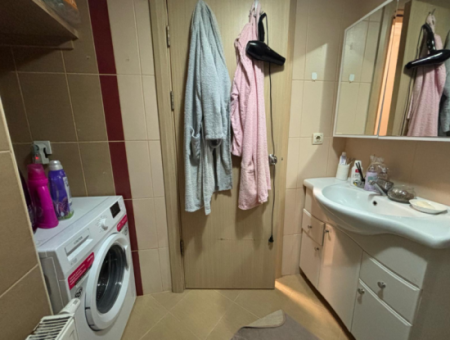 Karşıyaka   Yüksek Vadi Evleri   1+1 65M2 Satılık Daire!