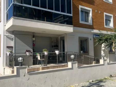 Seferihisar Camikebir Mahallesinde Bahçeli, Ayrık Nizam 3+1 Satılık Daire
