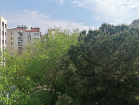 Alsancak Mimarsinan Caddesi Yakını Ege Sağlık Hastanesi Karşısı 1+1 Kiralık Mobilyalı Daire!