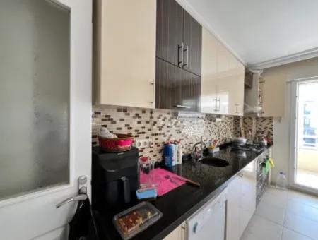 Seferihisar Sığacık’ta, Hisar Evleri Sitesi’nde Eşyalı Kiralık Daire