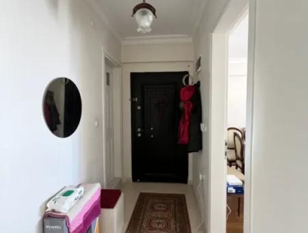 Seferihisar Sığacık’ta, Hisar Evleri Sitesi’nde Eşyalı Kiralık Daire