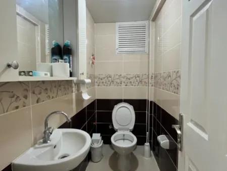 Seferihisar Sığacık’ta, Hisar Evleri Sitesi’nde Eşyalı Kiralık Daire
